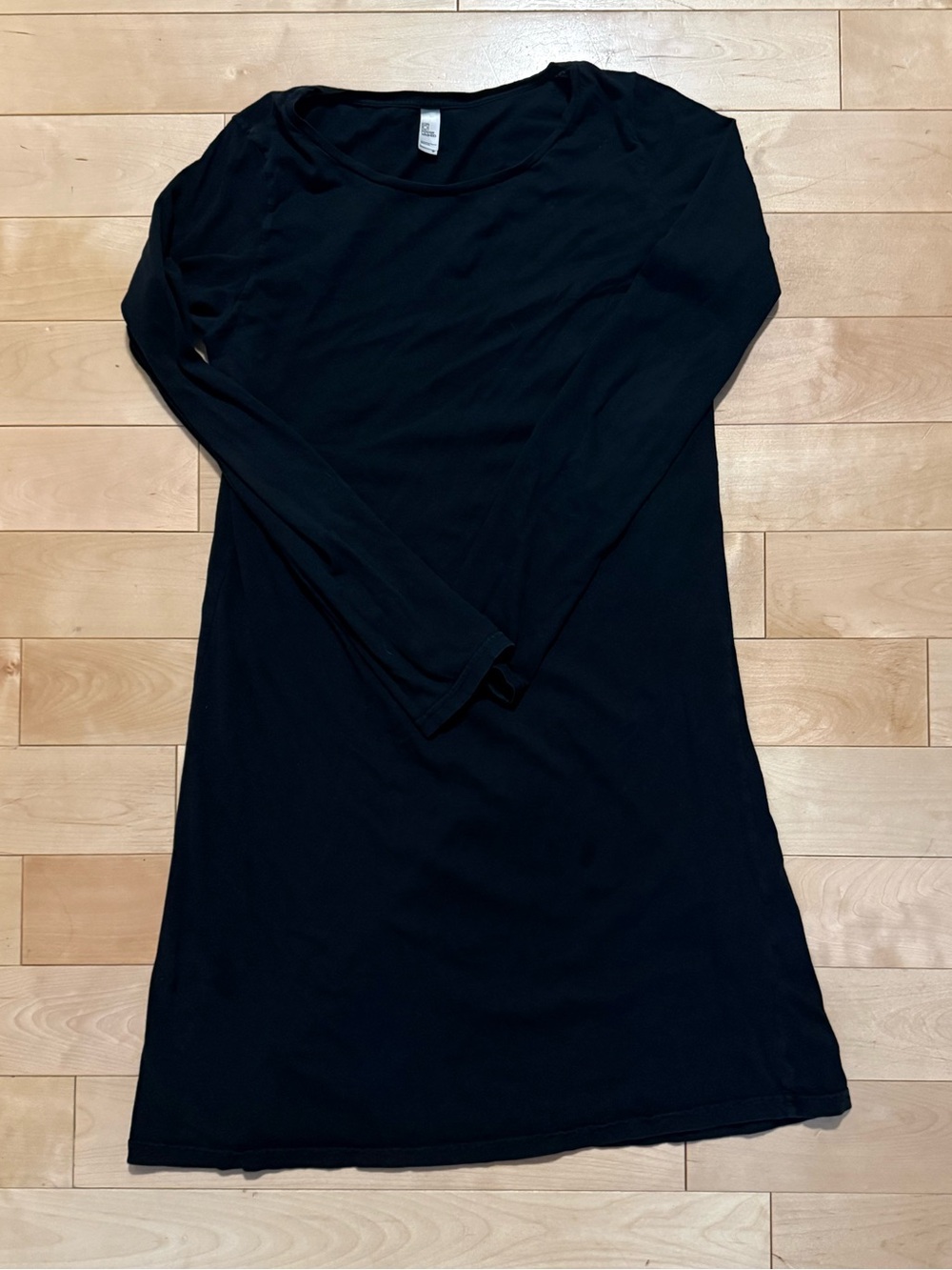 American Apparel Black Long-Sleeve Crewneck Dress